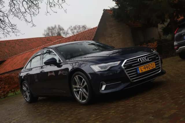 Audi A6 (2018) thumbnail 4