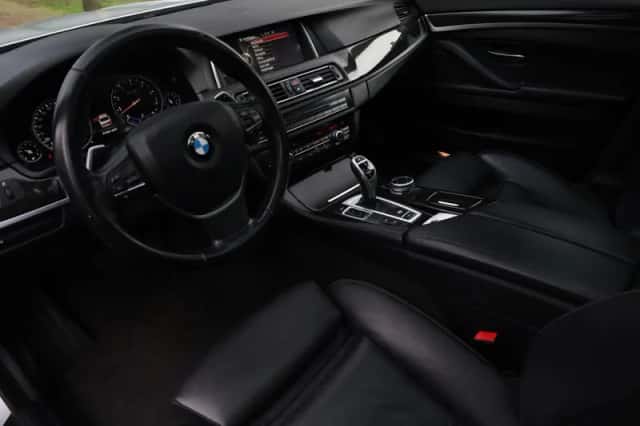 BMW 5-Serie (2014) thumbnail 2