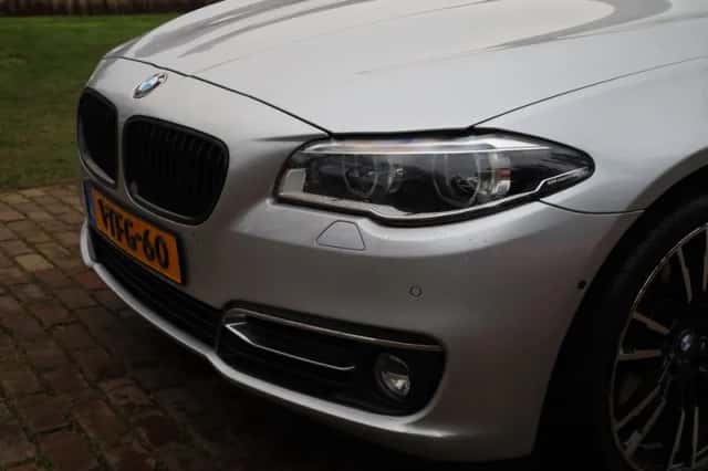 BMW 5-Serie (2014) thumbnail 4