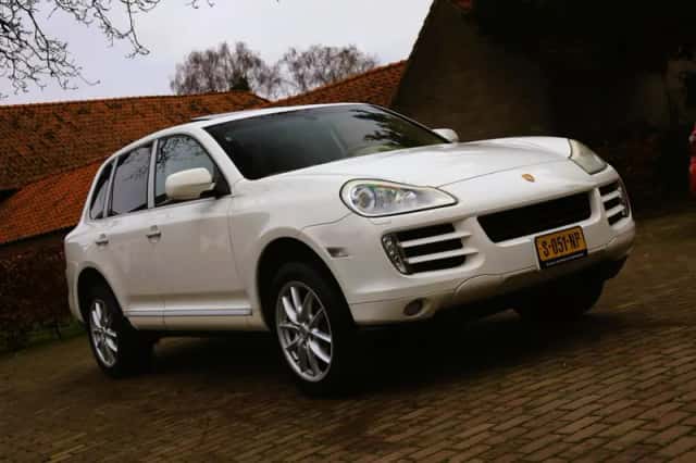 Porsche Cayenne (2007) thumbnail 5