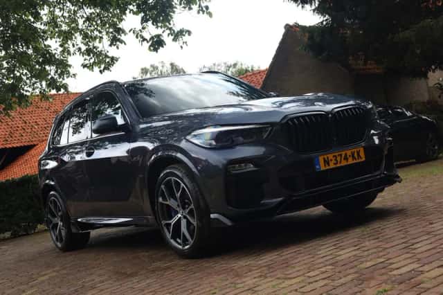 BMW X5 (2019) thumbnail 6