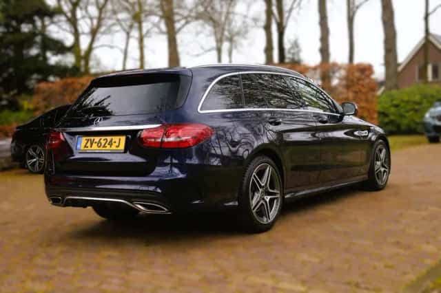 Mercedes-Benz C-Klasse (2019) thumbnail 3