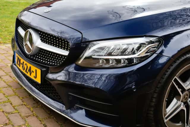 Mercedes-Benz C-Klasse (2019) thumbnail 4