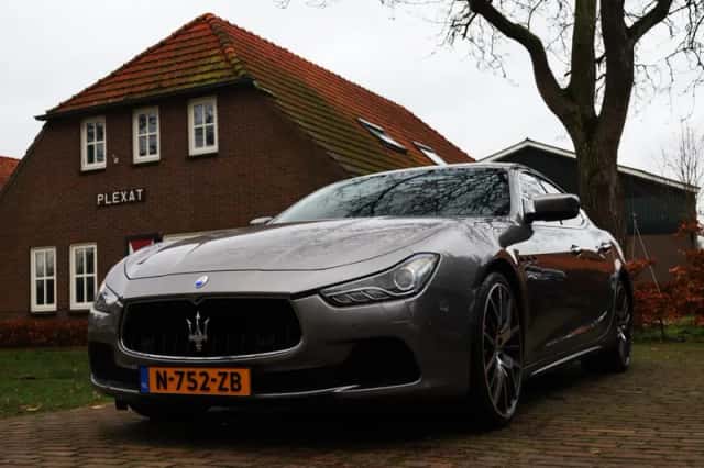Maserati Ghibli (2015) thumbnail 1