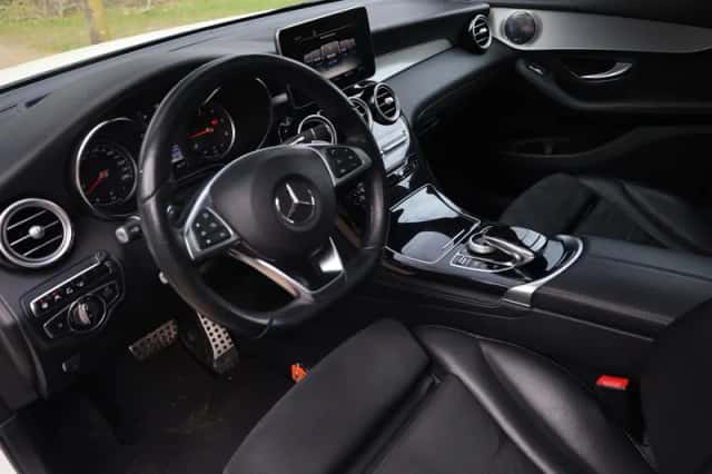 Mercedes-Benz GLC-Klasse (2015) thumbnail 2