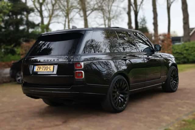 Land Rover Range Rover (2018) thumbnail 3