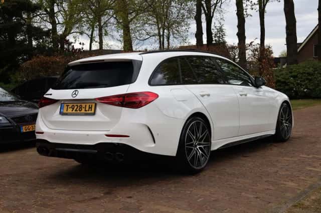 Mercedes-Benz C-Klasse (2023) thumbnail 3