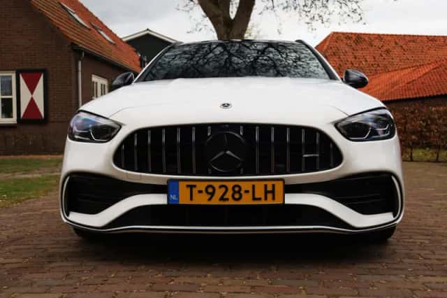 Mercedes-Benz C-Klasse (2023) thumbnail 6