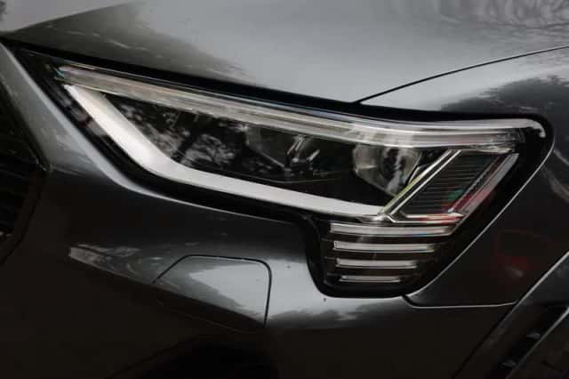 Audi e-tron Sportback (2021) thumbnail 5