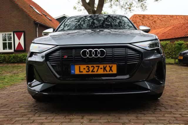 Audi e-tron Sportback (2021) thumbnail 6