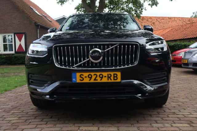Volvo XC90 (2020) thumbnail 6