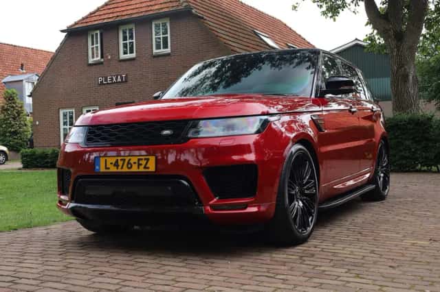 Land Rover Range Rover Sport (2018) thumbnail 1