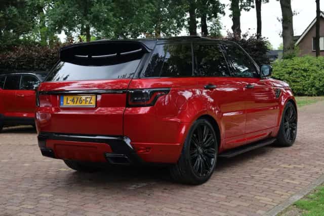Land Rover Range Rover Sport (2018) thumbnail 3