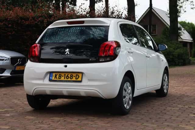 Peugeot 108 (2016) thumbnail 3
