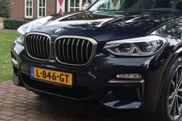 BMW X3 (2018) thumbnail 4