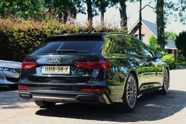 Audi A6 (2020) thumbnail 3