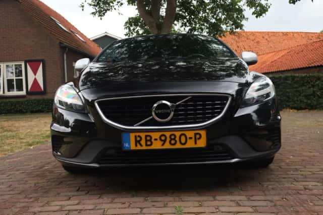 Volvo V40 (2017) thumbnail 6