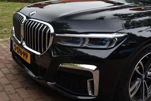 BMW 7-Serie (2022) thumbnail 4