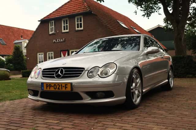 Mercedes-Benz CLK-Klasse (2004) thumbnail 1