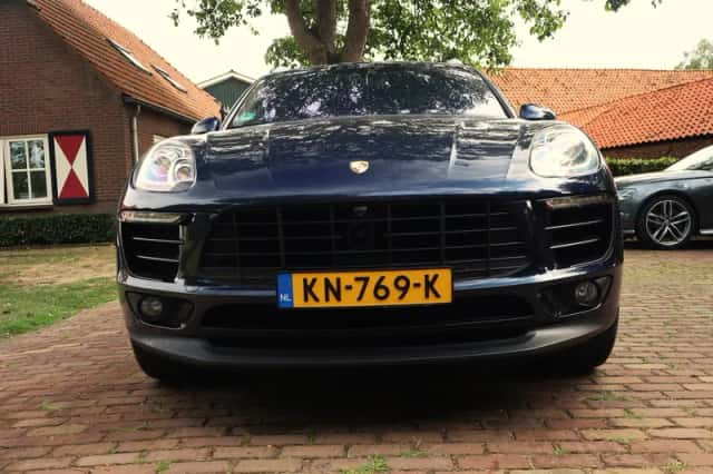 Porsche Macan (2016) thumbnail 6