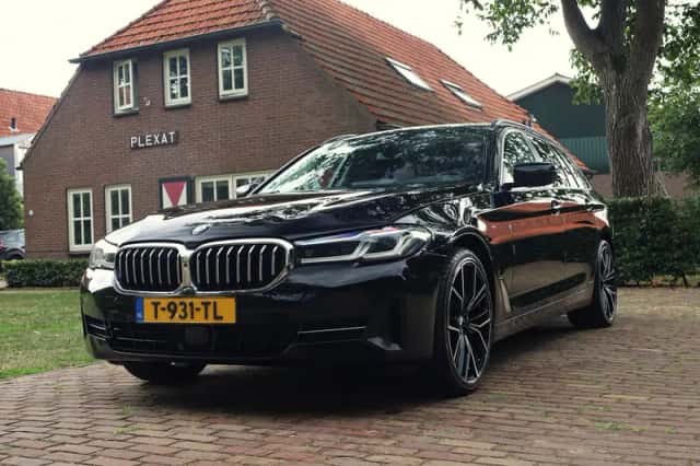 BMW 5-Serie (2020) thumbnail 1