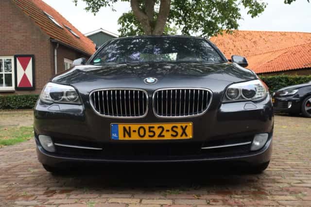 BMW 5-Serie (2011) thumbnail 6
