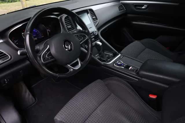 Renault Talisman (2018) thumbnail 2