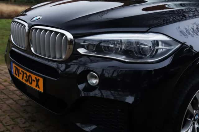BMW X5 (2016) thumbnail 4