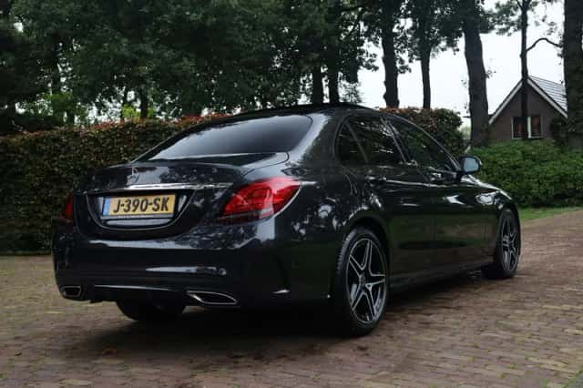 Mercedes-Benz C-Klasse (2020) thumbnail 3