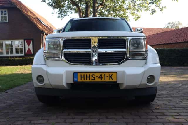 Dodge Nitro (2008) thumbnail 5