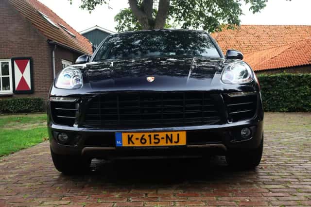 Porsche Macan (2014) thumbnail 6