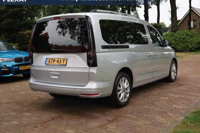 Volkswagen Caddy (2023) thumbnail 3
