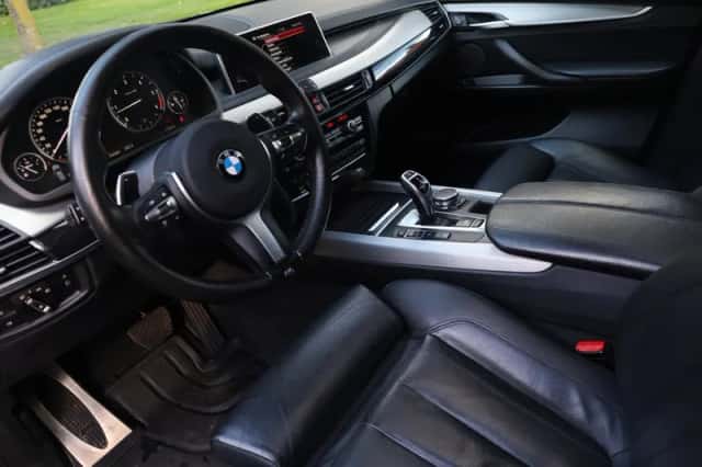 BMW X5 (2016) thumbnail 2
