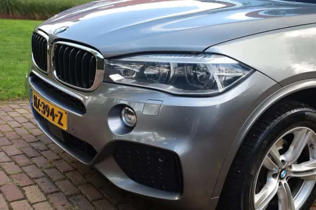 BMW X5 (2016) thumbnail 4
