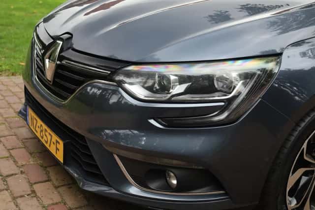 Renault Mégane (2017) thumbnail 4