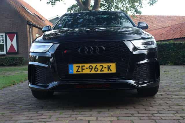 Audi RS Q3 (2016) thumbnail 6