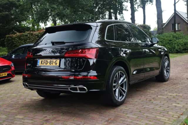 Audi SQ5 (2017) thumbnail 3