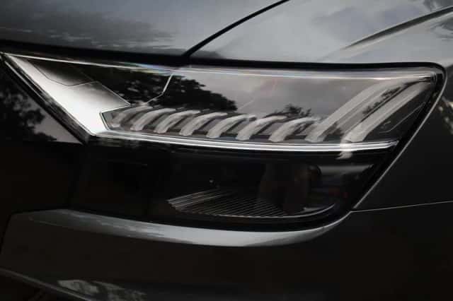 Audi Q8 (2023) thumbnail 5