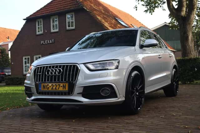 Audi Q3 (2013) thumbnail 1