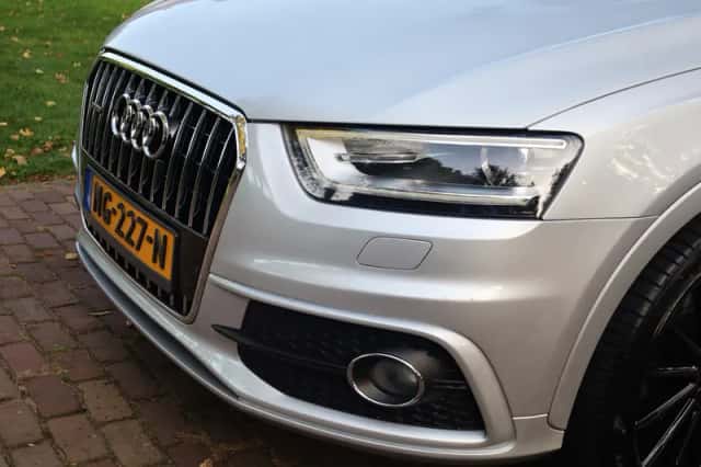 Audi Q3 (2013) thumbnail 4