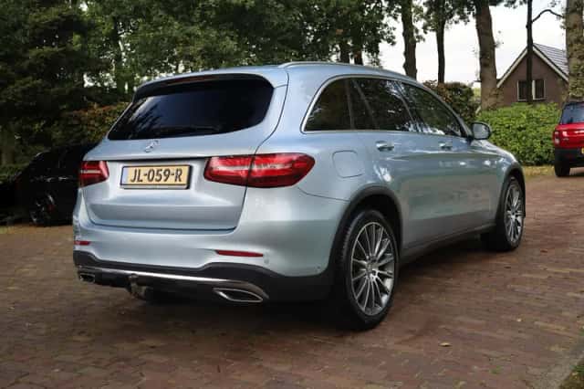 Mercedes-Benz GLC-Klasse (2015) thumbnail 3