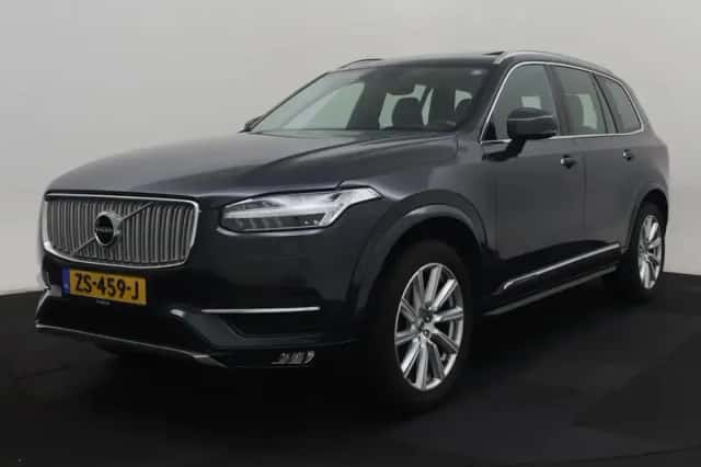 Volvo XC90 (2019) thumbnail 1