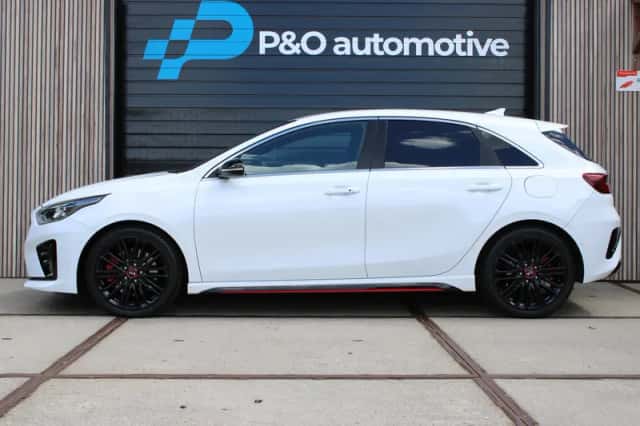 Kia Ceed (2019) thumbnail 5