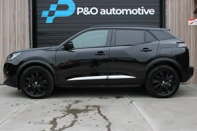 Peugeot 2008 (2021) thumbnail 3