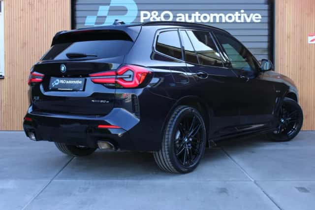 BMW X3 (2022) thumbnail 2