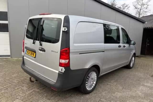 Mercedes-Benz Vito (2020) thumbnail 2