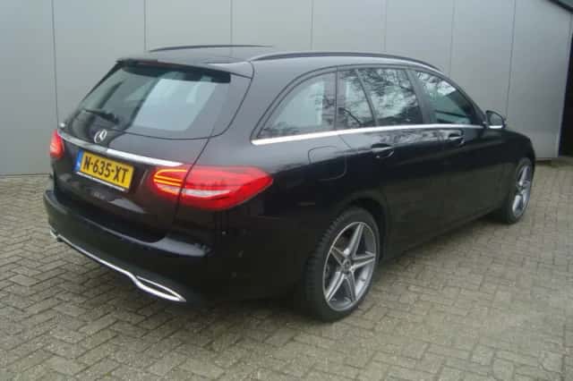 Mercedes-Benz C-Klasse (2018) thumbnail 2