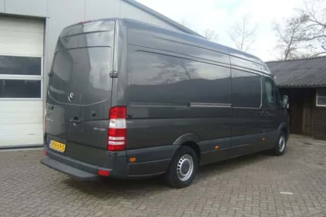 Mercedes-Benz Sprinter (2016) thumbnail 2