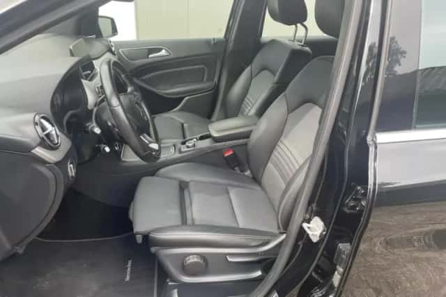 Mercedes-Benz B-Klasse (2017) thumbnail 4