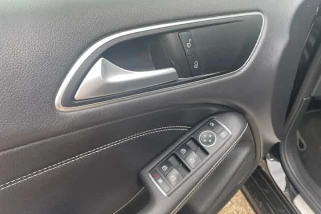 Mercedes-Benz B-Klasse (2017) thumbnail 6